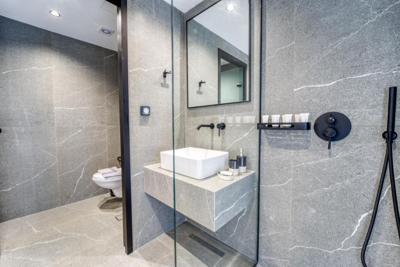 Island Sea Side - Adults Only 3*
